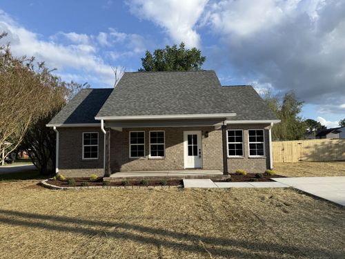 327 Cardinal Dr, McMinnville, TN, 37110-1541 | Card Image