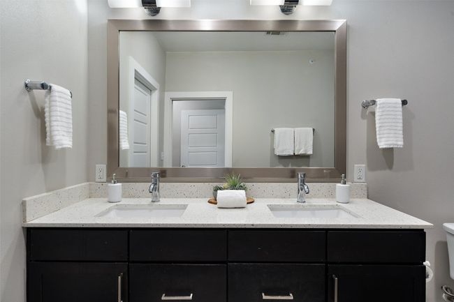 APT-103 - 2002 Glen Allen St, Townhouse with 2 bedrooms, 3 bathrooms and 1 parking in Austin TX | Image 29