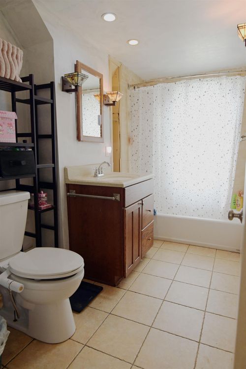 2539 Norbert St, Flint, MI, 48504-7721 | Card Image
