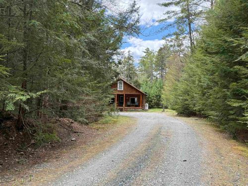 37 Maple Rd, Canaan, NH, 03741-7461 | Card Image