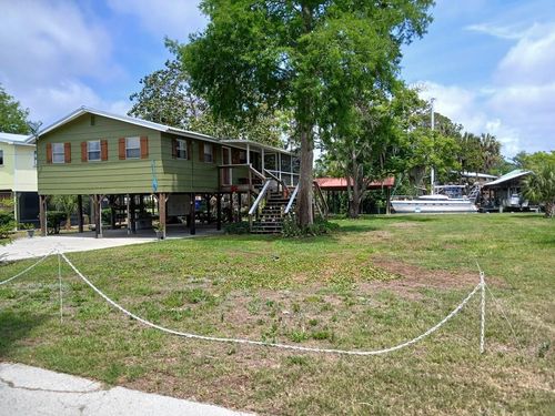 99 Se 236th St, Old Town, FL, 32680 | Card Image