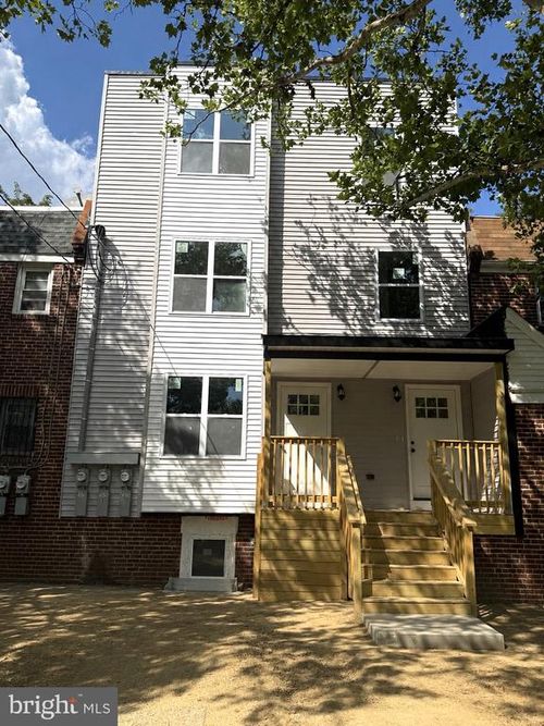 b-568 Pfeiffer St, CAMDEN, NJ, 08105-2719 | Card Image