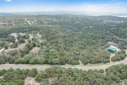 875 Country Pike, Canyon Lake, TX, 78133-3222 | Card Image