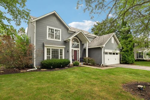 18106 W Hampshire Dr, Gurnee, IL, 60031-4582 | Card Image