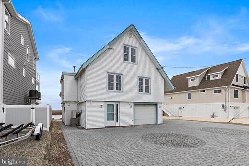 1583 Mill Creek Rd, Manahawkin, NJ, 08050-5316 | Card Image