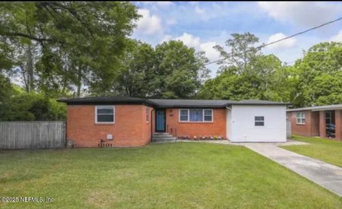 3742 Barmer Dr, JACKSONVILLE, FL, 32210-5024 | Card Image