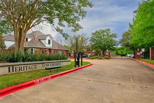 1620 Culture Ln, College Station, TX, 77845-7298 | Card Image