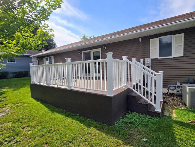 North view of composite deck & railing | Image 49