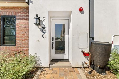 c-220 W Mission, San Gabriel, CA, 91776 | Card Image