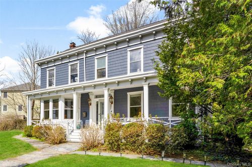 644 Fort Hill Rd, Scarsdale, NY, 10583-2443 | Card Image