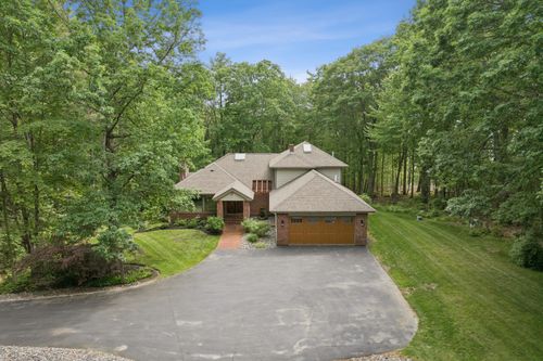 18 Woldbrook Drive, Windham, ME, 04062 | Card Image