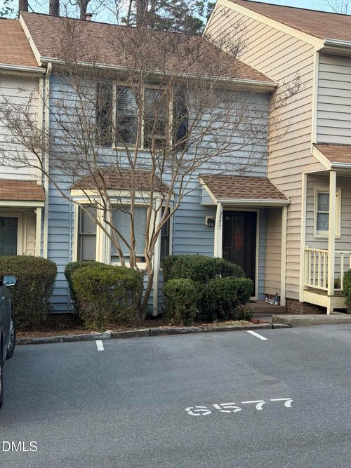 6577 English Oaks Dr, Raleigh, NC, 27615-6327 | Card Image