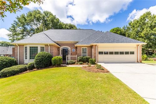 215 Stepping Stone Dr, Alpharetta, GA, 30004-4006 | Card Image