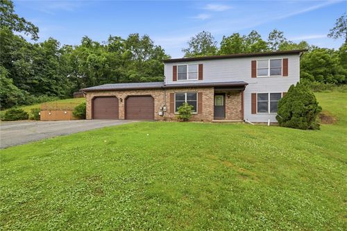 178 Cole Rd, New Castle, PA, 16101-6758 | Card Image