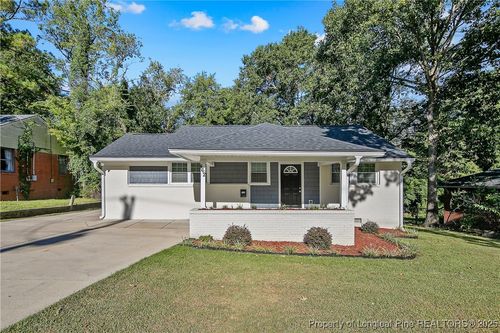 462 Mcbain Dr, Fayetteville, NC, 28305-5142 | Card Image