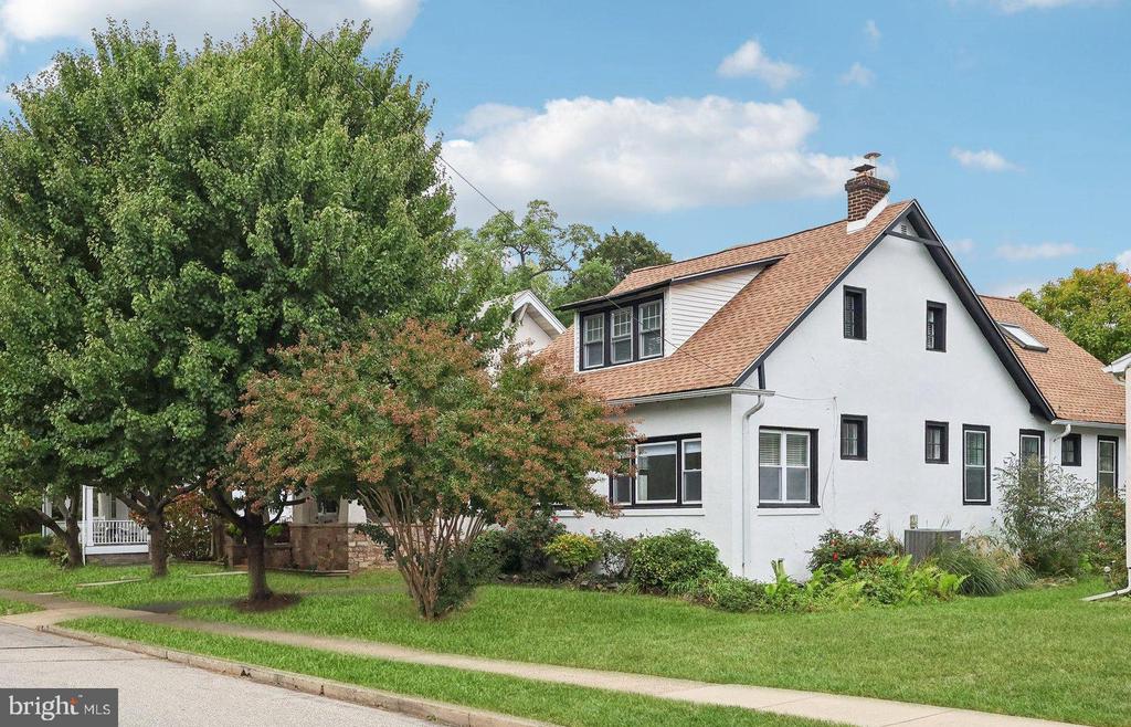 Erdenheim Rd, Glenside, PA 19038
