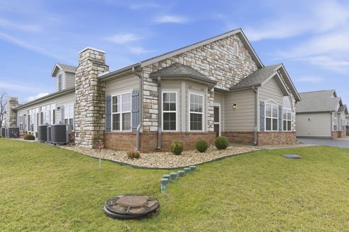 126 Rue De Villas Cir, Branson, MO, 65616-9856 | Card Image