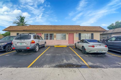 4001 Nw 31st Ave, Lauderdale Lakes, FL, 33309-4965 | Card Image
