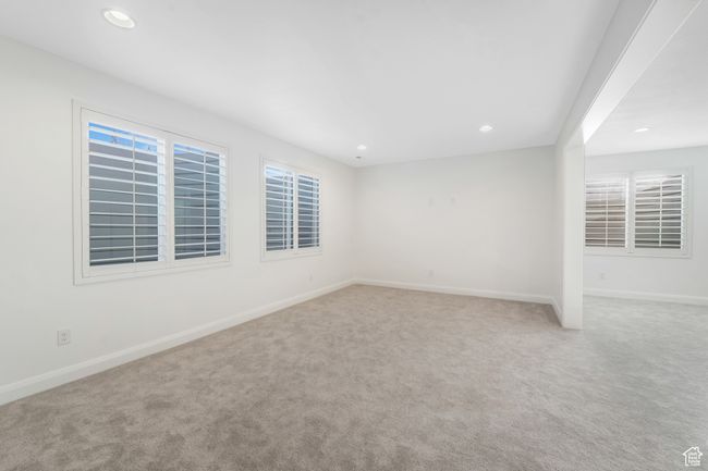 6684 W Valynn Dr, House other with 5 bedrooms, 4 bathrooms and 3 parking in Herriman UT | Image 31