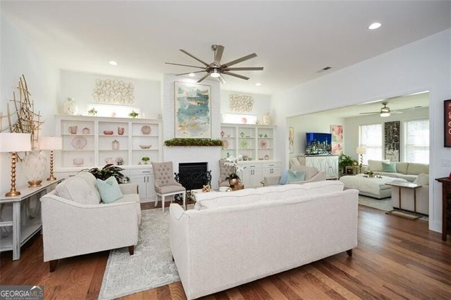405 Laurel Spring Ct, House other with 4 bedrooms, 3 bathrooms and null parking in Canton GA | Image 25