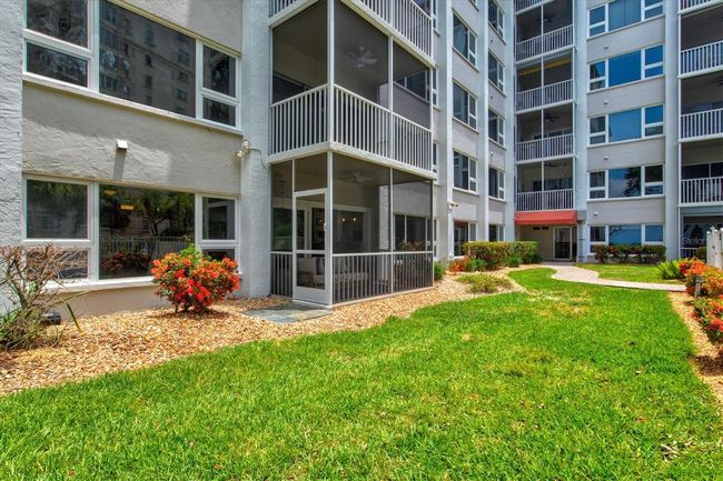 UNIT-103 - 1100 Imperial Dr, House other with 2 bedrooms, 2 bathrooms and null parking in Sarasota FL | Image 44
