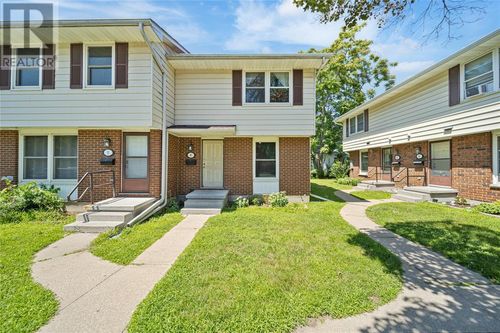6-825 Exmouth St, Sarnia, ON, N7T5R1 | Card Image