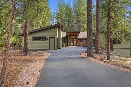 60734 Golf Village Loop, Bend, OR, 97702-9131 | Card Image