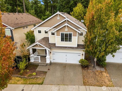 3640 London Loop Ne, Lacey, WA, 98516-6401 | Card Image