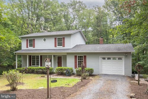 154 Roper Dr, CLEAR BROOK, VA, 22624-1232 | Card Image