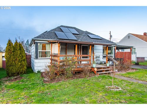 1064 E Taylor Ave, Cottage Grove, OR, 97424-2774 | Card Image