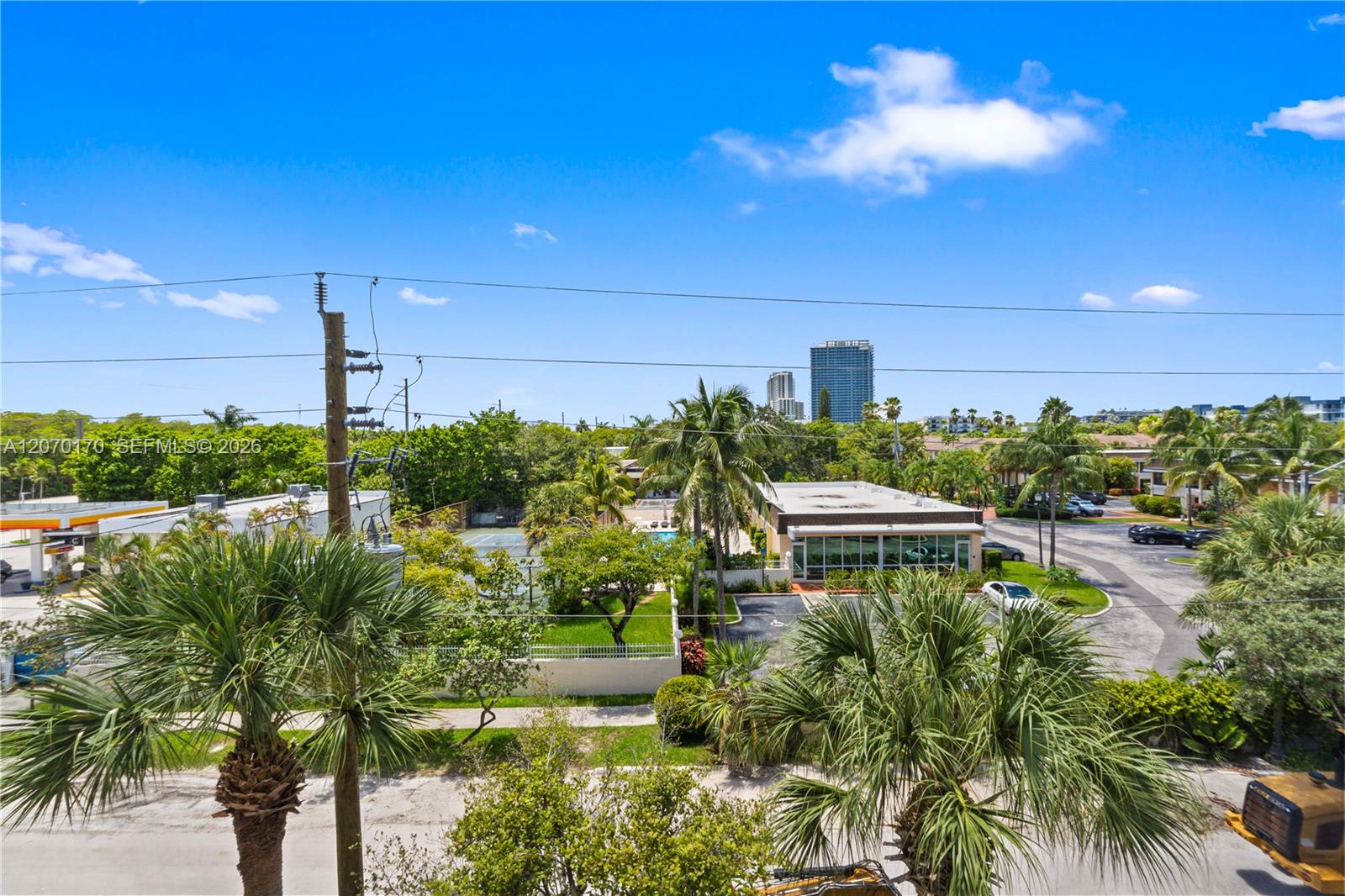 Residential in North Miami Beach 4