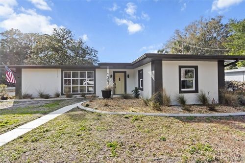 1304 Ne 5th Ave, Crystal River, FL, 34428-3214 | Card Image