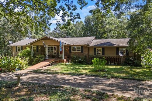 329 Riverbend Dr, Royston, GA, 30662-3571 | Card Image