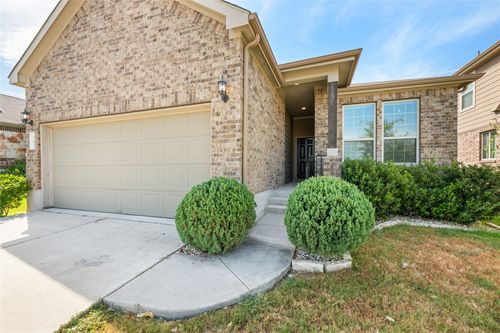 401 Duroc Dr, Hutto, TX, 78634-2097 | Card Image