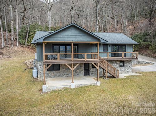 453 Friendly Acres Dr, Waynesville, NC, 28786 | Card Image