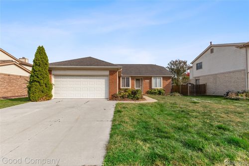 26731 Coachlight St, Woodhaven, MI, 48183-4394 | Card Image