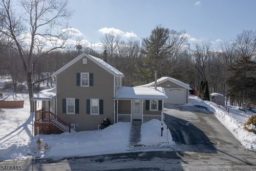 24 Shady Ln, Newton, NJ, 07860-1002 | Card Image