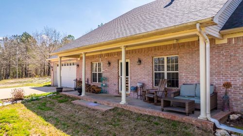 1161 Angel Dr, Alexander, AR, 72002-7015 | Card Image