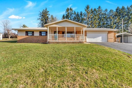 210 Willow Oak Dr, Princeton, WV, 24739-8726 | Card Image