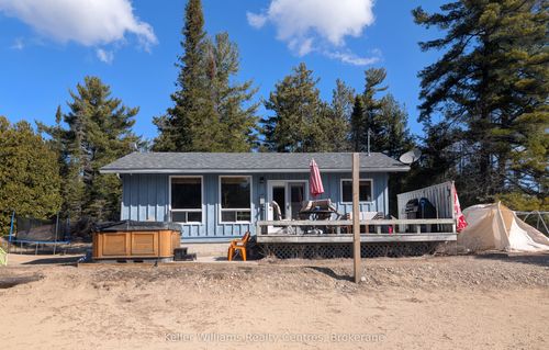 214 Ogimah Rd, South Bruce Peninsula, ON, N0H2T0 | Card Image