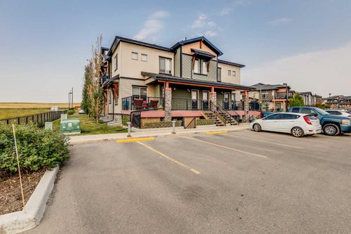 1114-2461 Baysprings Link Sw, Airdrie, AB, T4B4C6 | Card Image