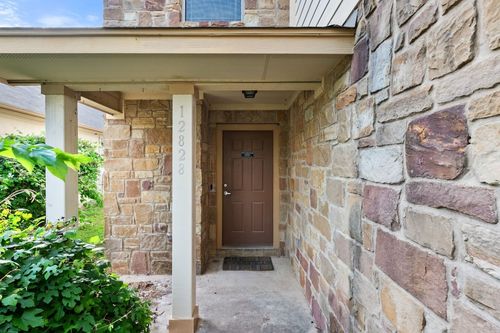 12828 Snow Ln, Manor, TX, 78653-5190 | Card Image