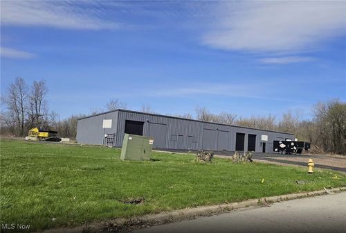 273 Fulton St Se, Warren, OH, 44483-5700 | Card Image