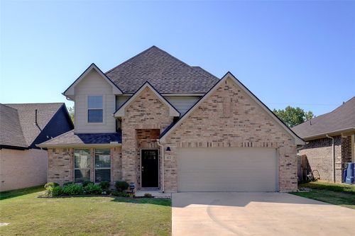 122 Elm Ln, Roanoke, TX, 76262-7211 | Card Image