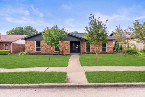 3126 Tres Logos Ln, Dallas, TX, 75228-1732 | Card Image