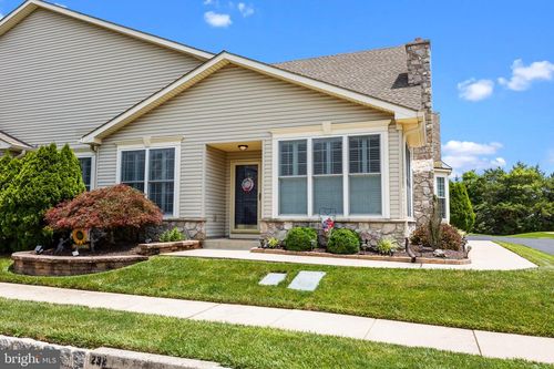 238 Sugarberry Ln, LANGHORNE, PA, 19047-1758 | Card Image