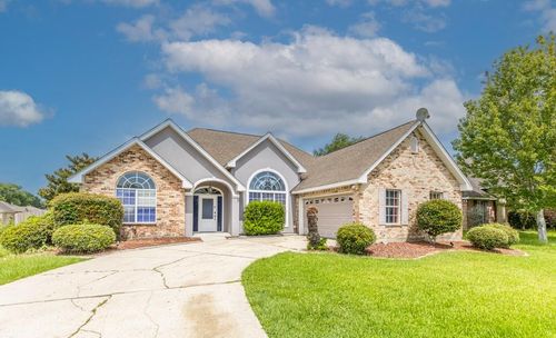 201 Annette Dr, Slidell, LA, 70458-6019 | Card Image