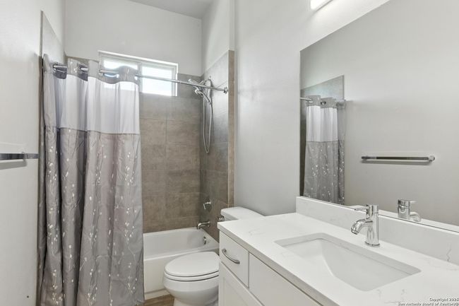 450 Peck St, House other with 4 bedrooms, 3 bathrooms and null parking in Kyle TX | Image 27