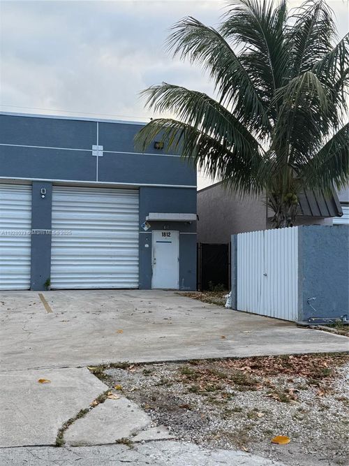 1812 Sw 100th Ave, Miramar, FL, 33025-1800 | Card Image