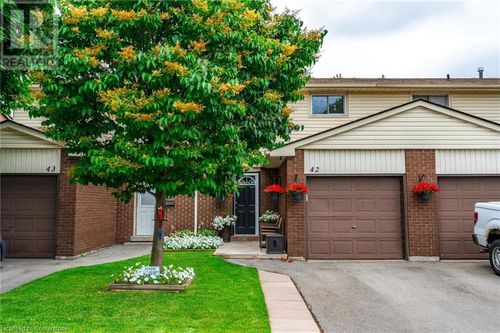 42-1350 Limeridge Rd E, Hamilton, ON, L8W1L6 | Card Image